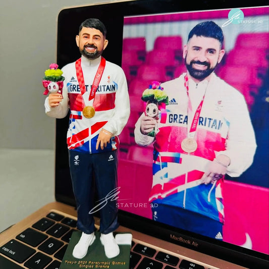 Solo Full Body Miniature - STATURE 3D